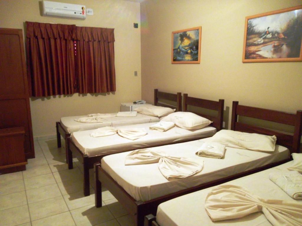 Hollywood Palace Hotel Aparecida  Zimmer foto